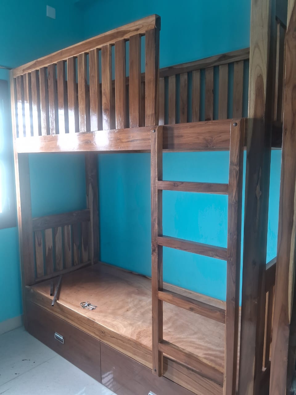 Best Three Room Ladies Hostel Near Tidel Park