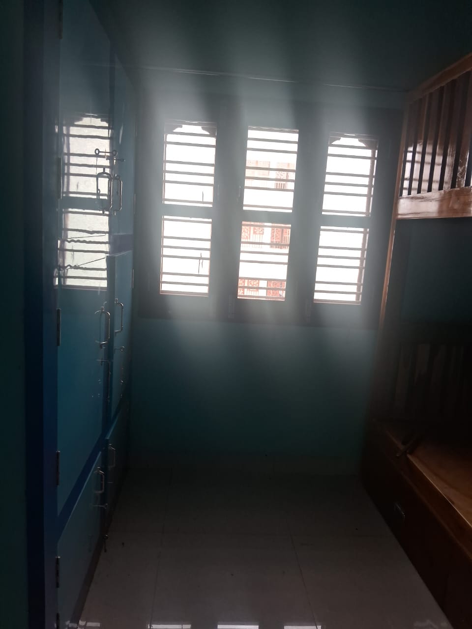 Keep Your Belongings Safe in Wardrobe